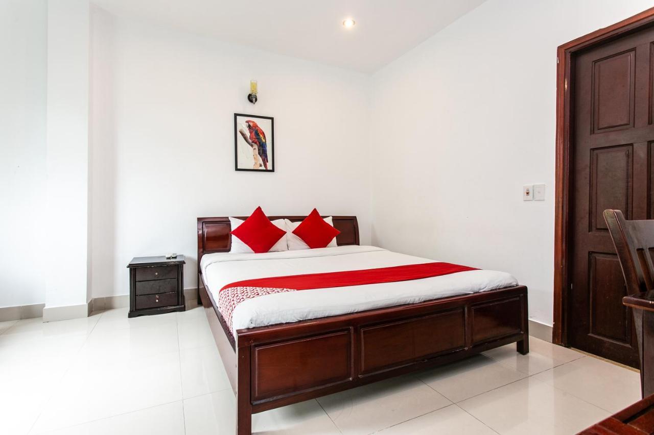 Oyo 557 Phi Yen Hotel Da Nang Exterior photo