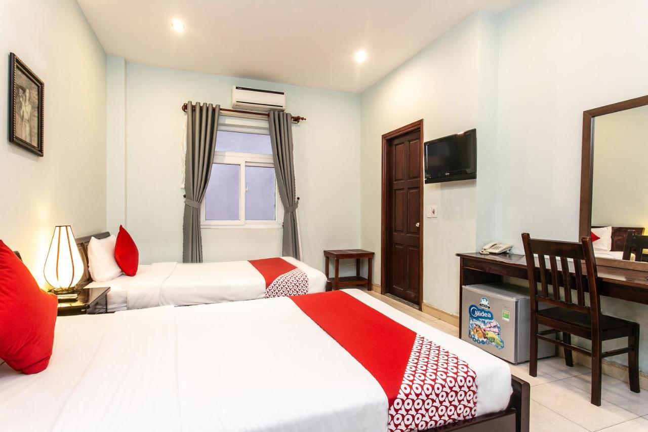 Oyo 557 Phi Yen Hotel Da Nang Exterior photo